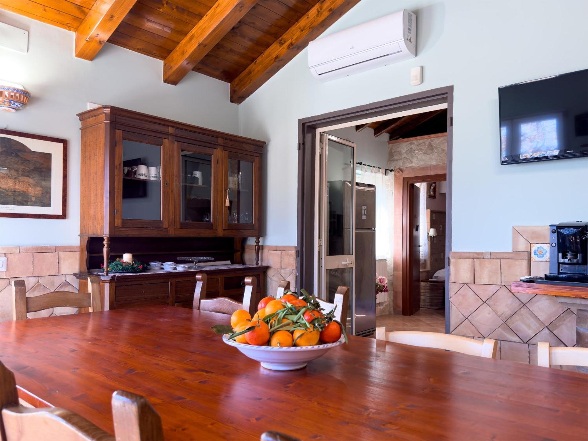 Villa Del Gelso Chalet Nel Parco Delletna ماسكالي المظهر الخارجي الصورة