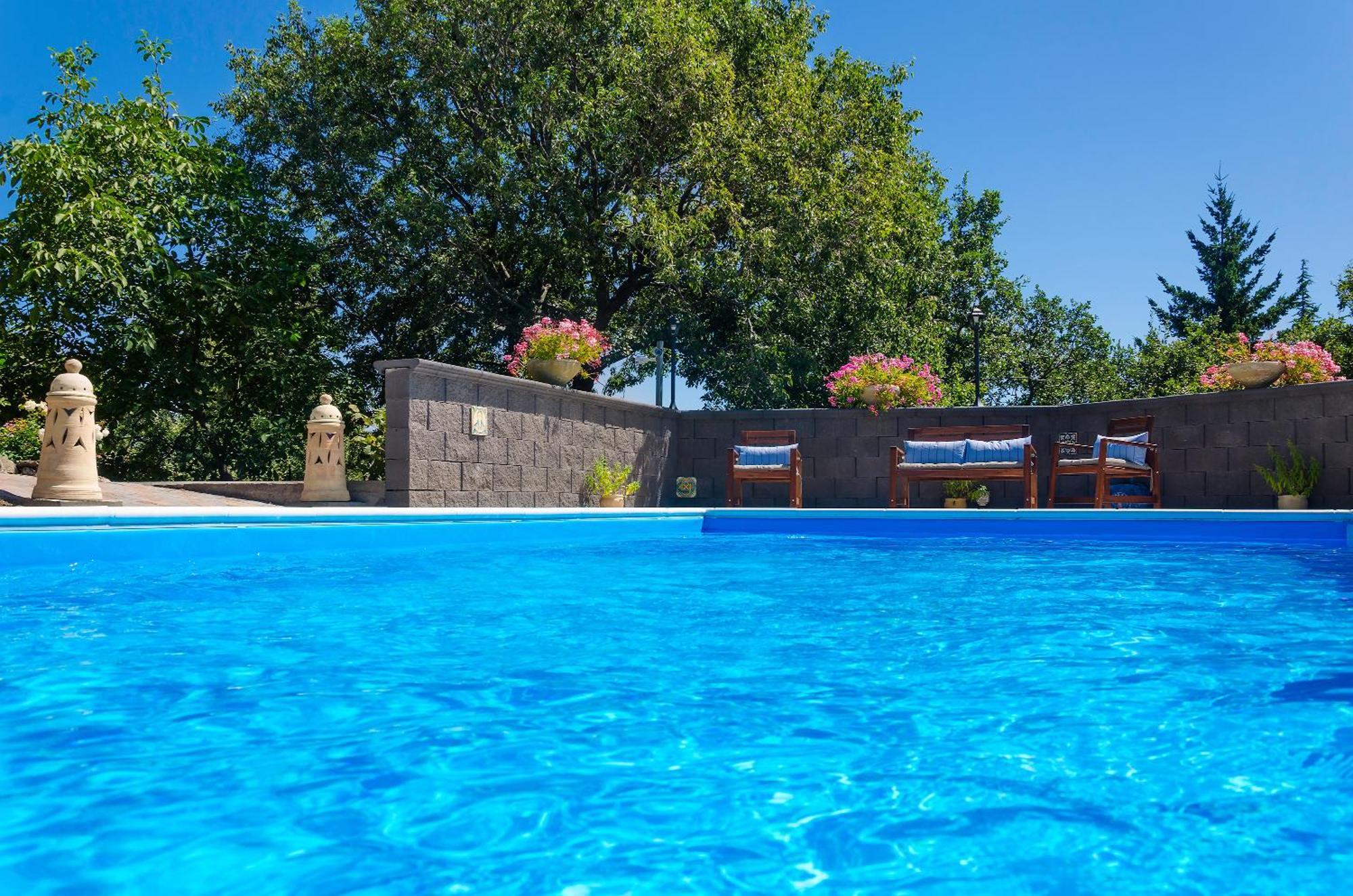 Villa Del Gelso Chalet Nel Parco Delletna ماسكالي المظهر الخارجي الصورة